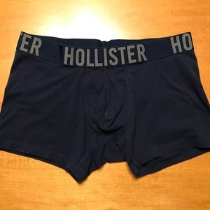 Hollister men’s medium
